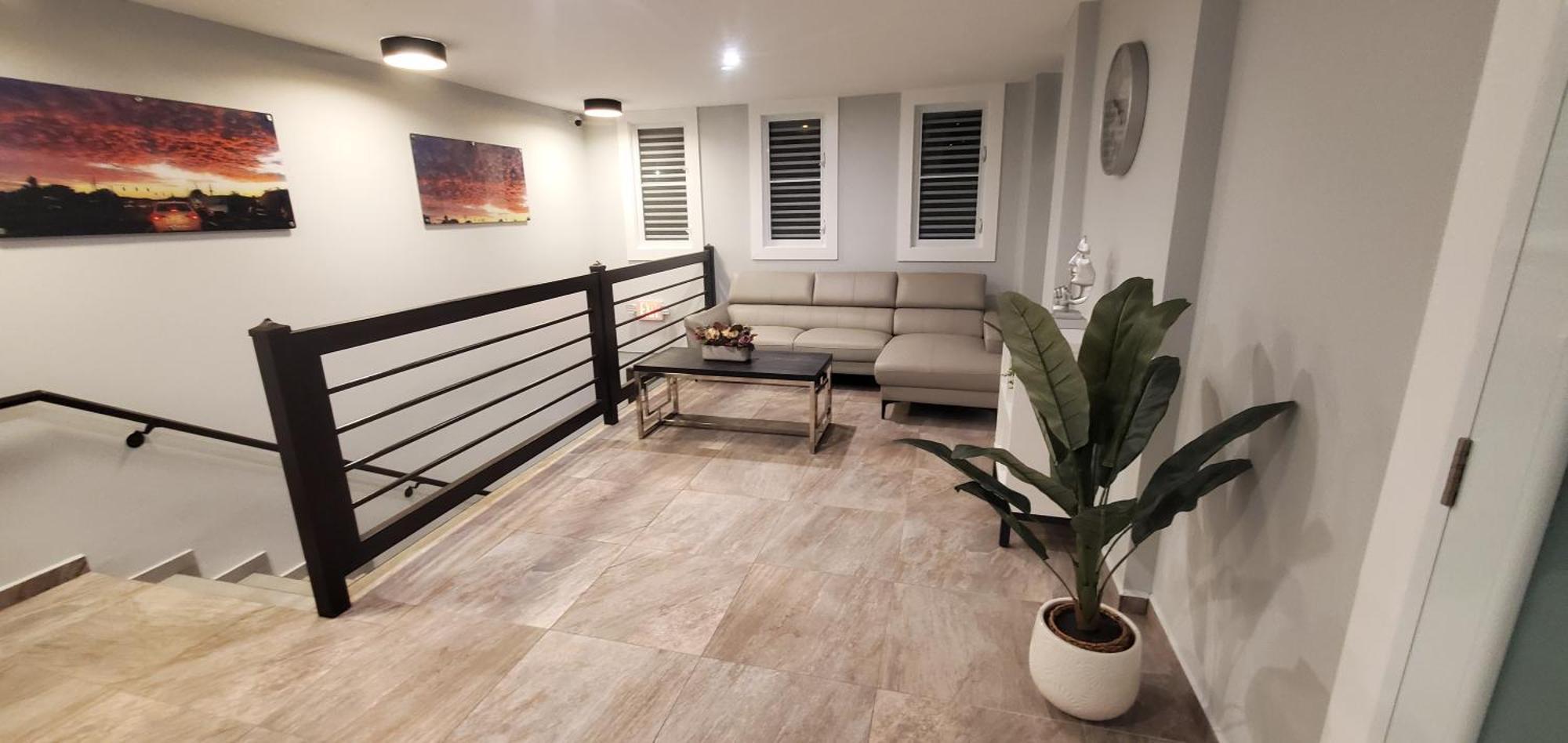 2 Palmas Str Hotel Aguadilla Eksteriør billede