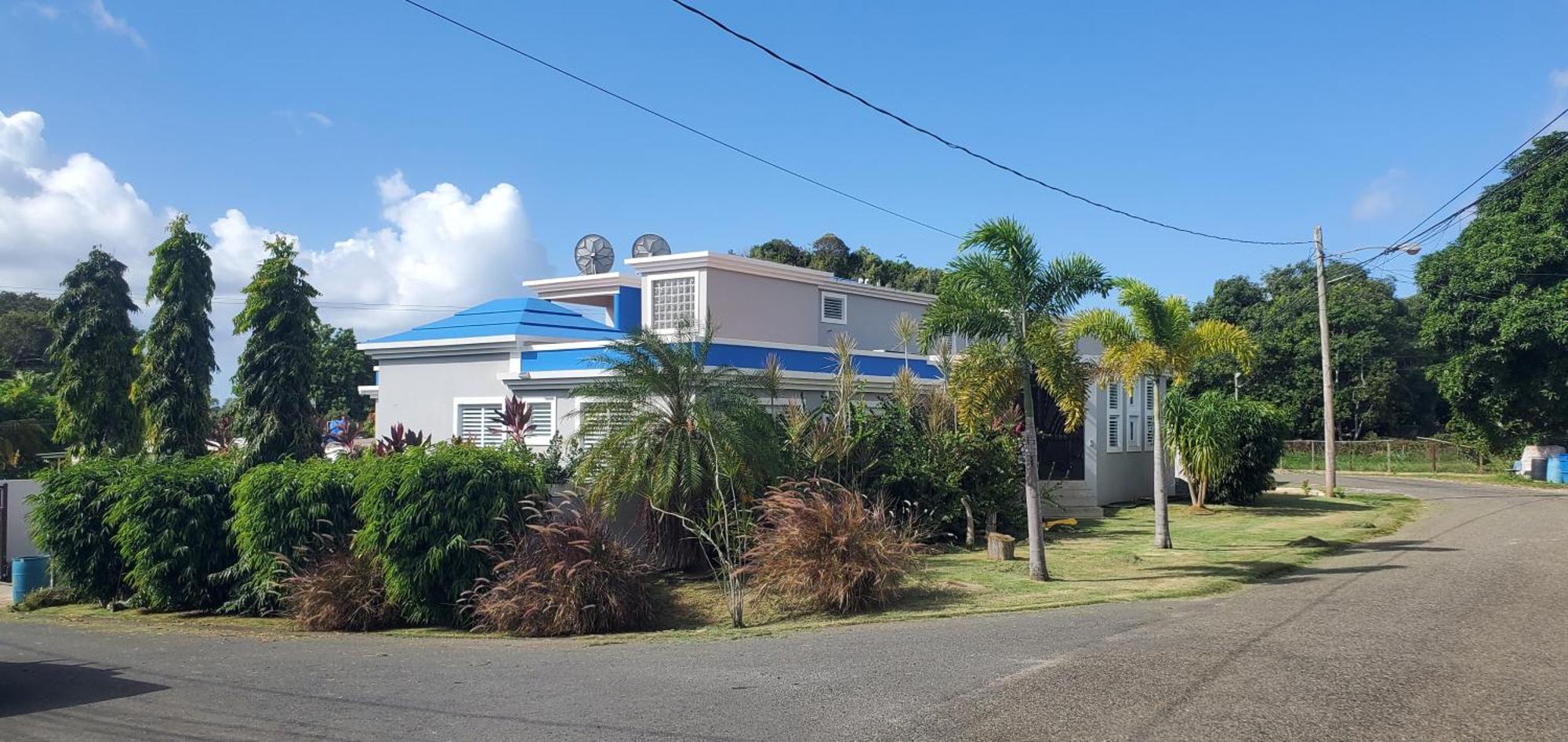 2 Palmas Str Hotel Aguadilla Eksteriør billede